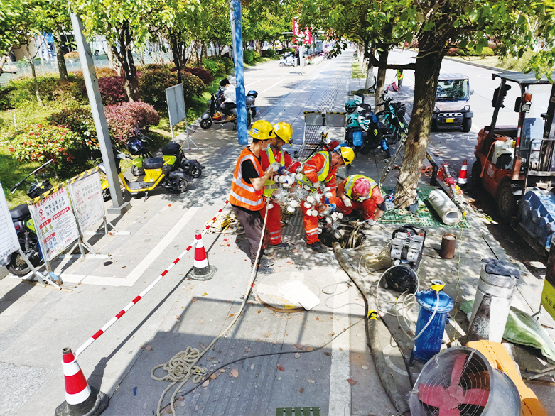  宁津UV-CIPP紫外光固化修复